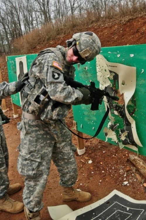 Súng trường hai nòng, hai hộp tiếp đạn M26 Mass của Lục quân Mỹ